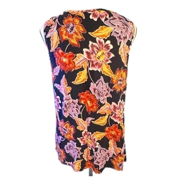 Women’s Sleeveless Top by Croft & Barrow - Size Medium - Picture 2 of 4